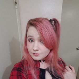 Meet your Posher, Danni